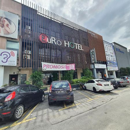 Oyo 90249 Euro Hotel Klang Bagian luar foto